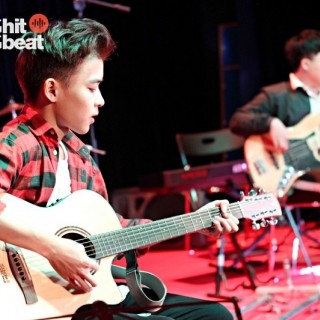 Khóa học Guitar tập thể