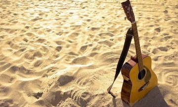 Hướng Dẫn Chọn Đàn Guitar Cơ Bản & Một Số Câu Hỏi Thường Gặp 