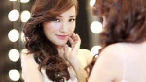 Album Tỉnh giấc – Hành trình mới của Nhật Thủy Idol