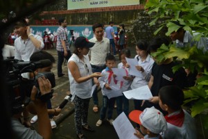 Young Hit Young Beat truyền cảm hứng âm nhạc đến những “chiếc lá chưa lành”